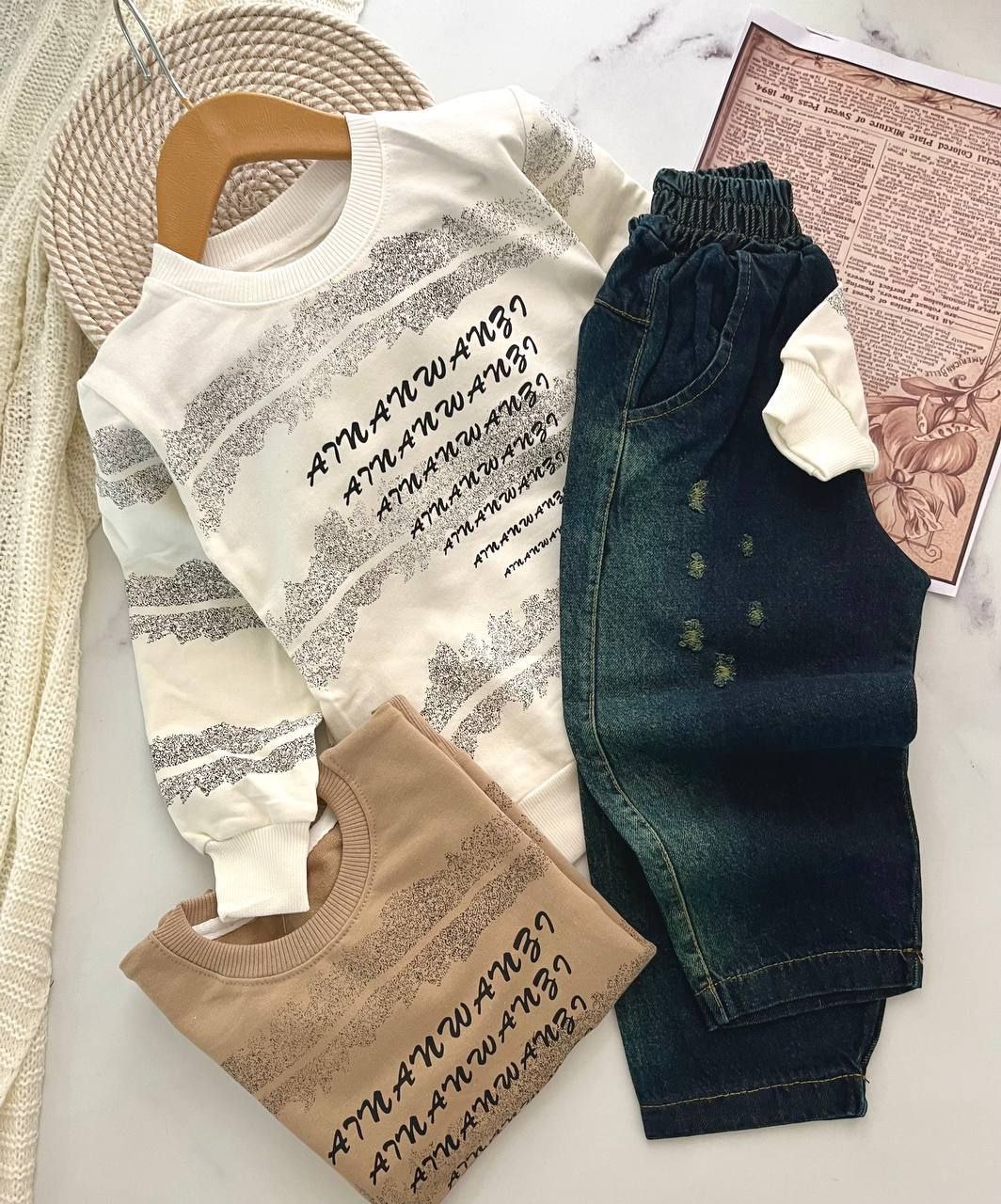 عکس محصول ست بلوز + شلوار لی لاتین - شماره 3