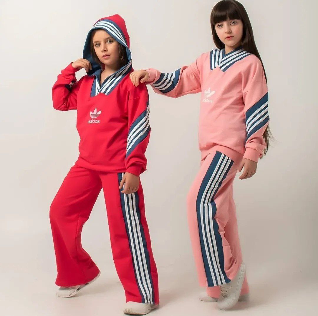 عکس محصول هودی شلوار بگ دخترانه ادیداس - شماره 4