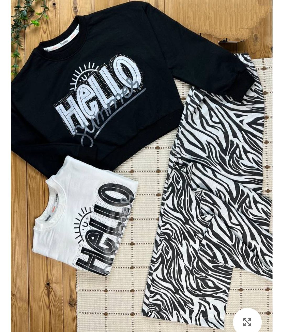 عکس محصول ست کراپ شلوار  گورخری hello - شماره 1