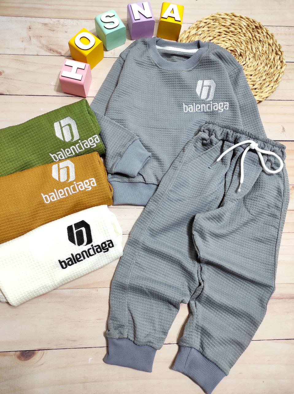 عکس محصول ست بلوز شلوار بالنسیاگا بیسکویتی - شماره 4