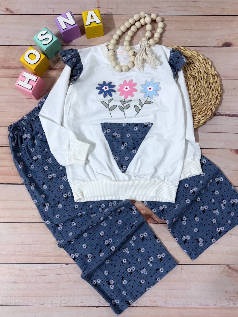 عکس محصول بلوز شلوار بگ گل گچی - شماره 3