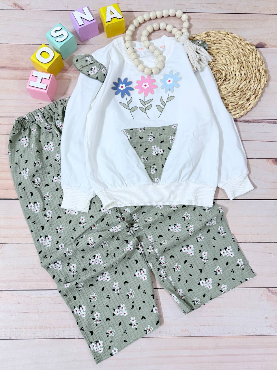 عکس محصول بلوز شلوار بگ گل گچی - شماره 1