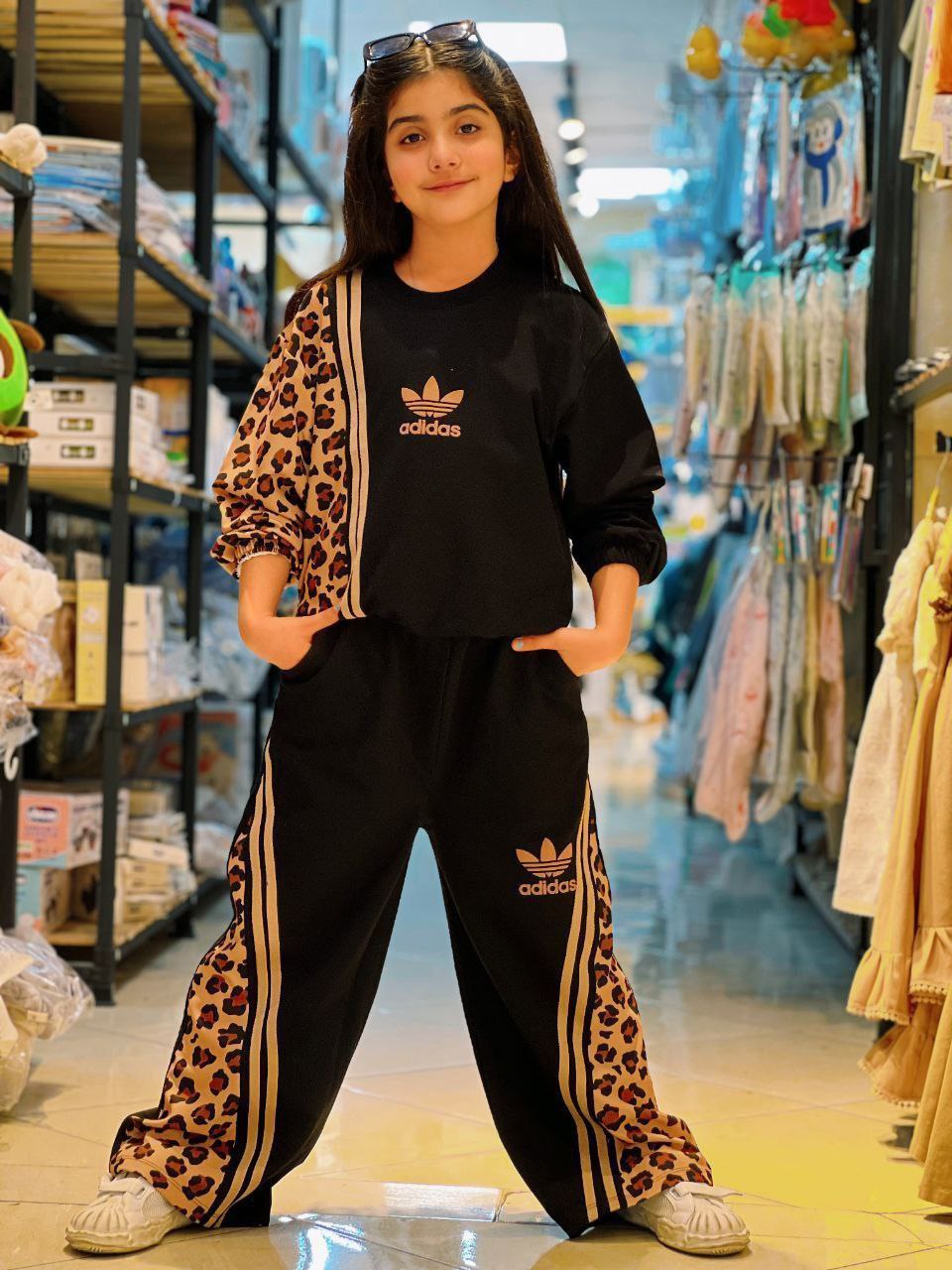 عکس محصول بلوز شلوار پلنگی ادیداس - شماره 2