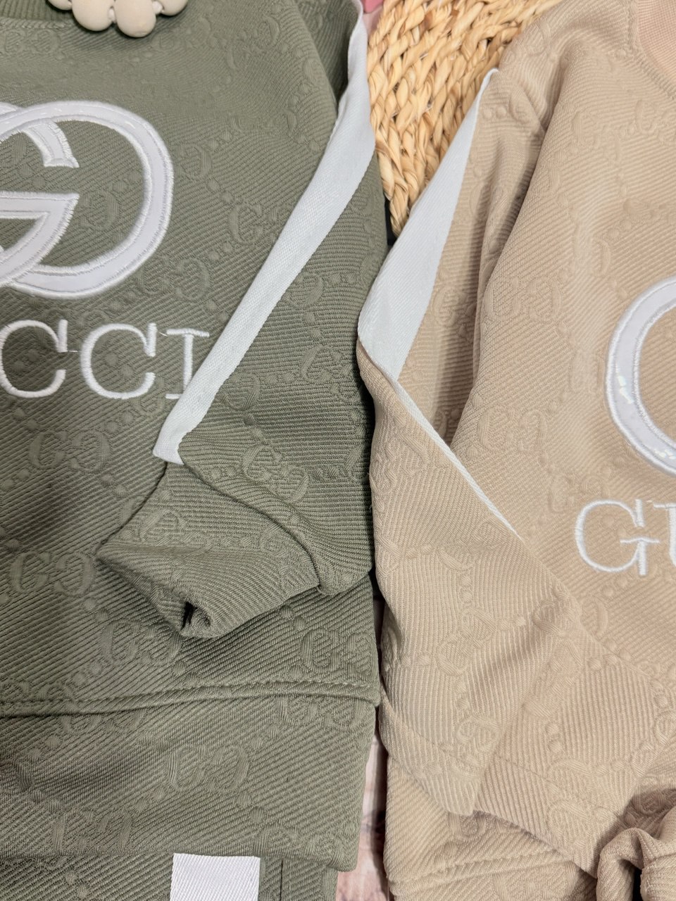 عکس محصول ست بلوز شلوار گوچی ژکارد - شماره 9