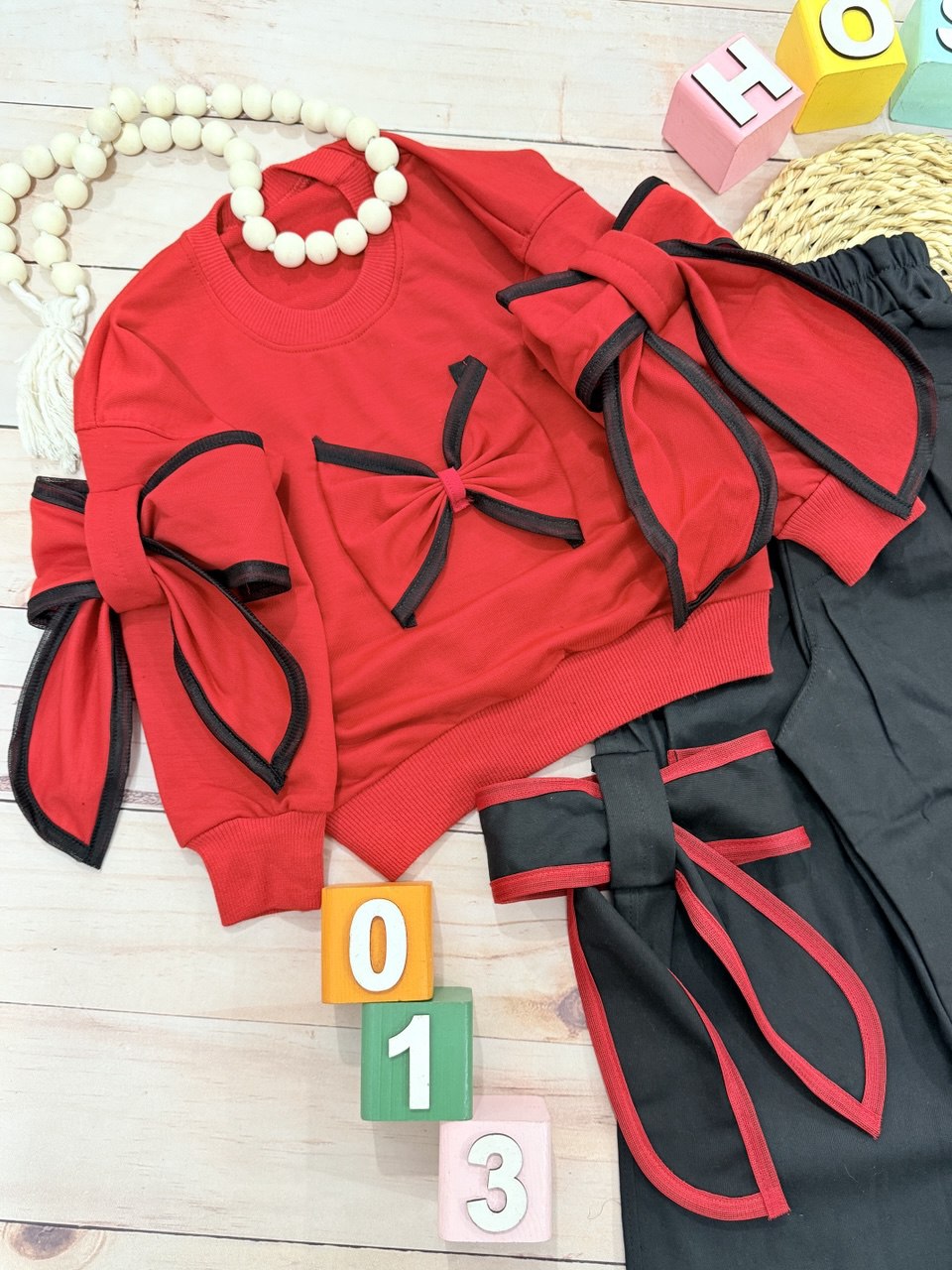 عکس محصول ست بلوز شلوار پاپیون آویز - شماره 3