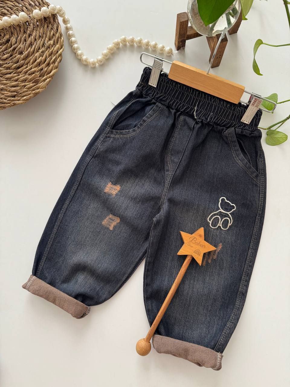 عکس محصول دورس پاندا با شلوار جین - شماره 6