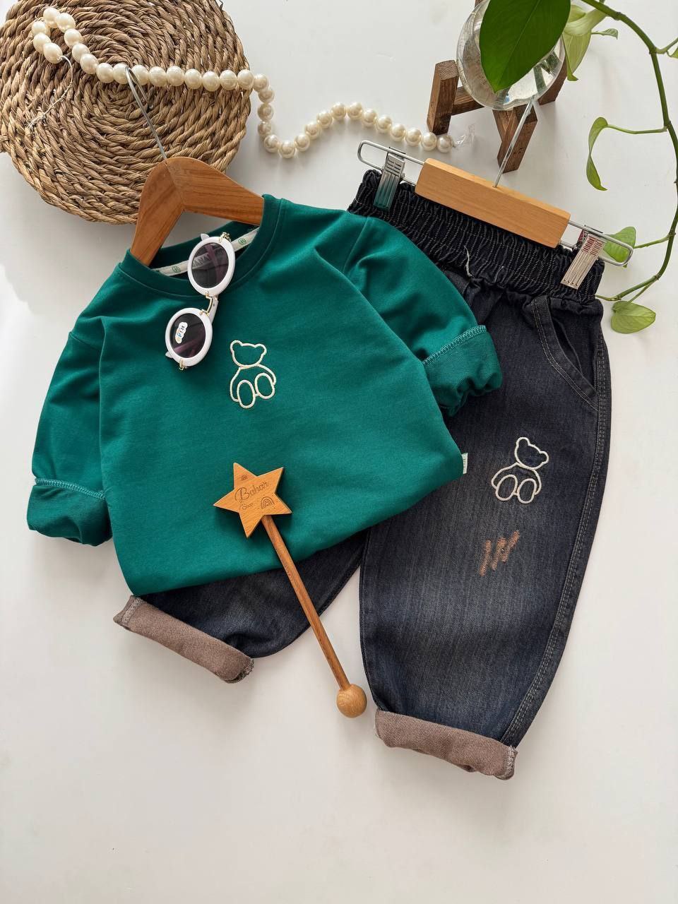 عکس محصول دورس پاندا با شلوار جین - شماره 5