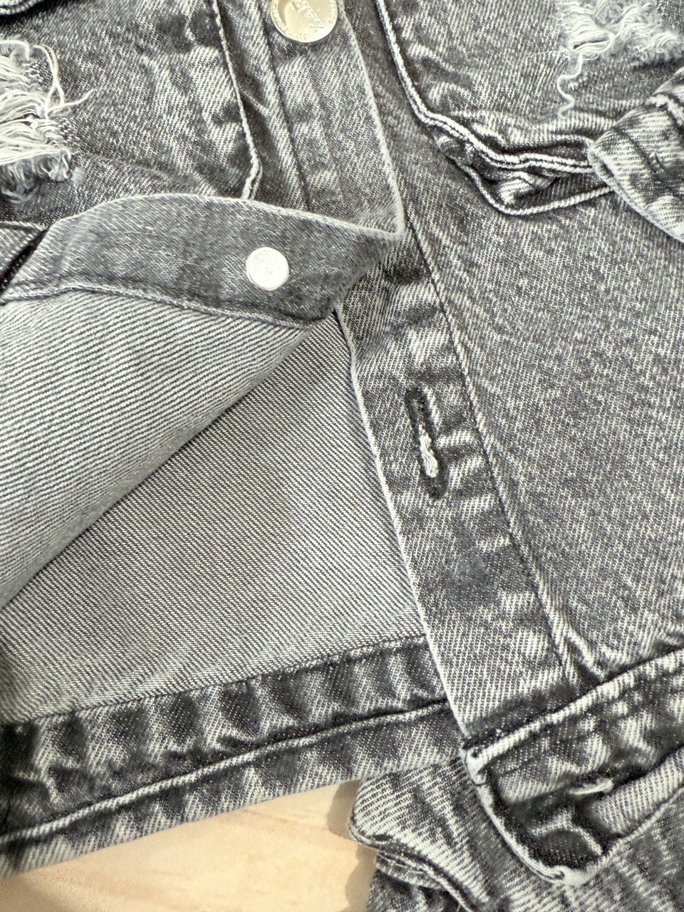 عکس محصول کت شلوار جین سه خط - شماره 6