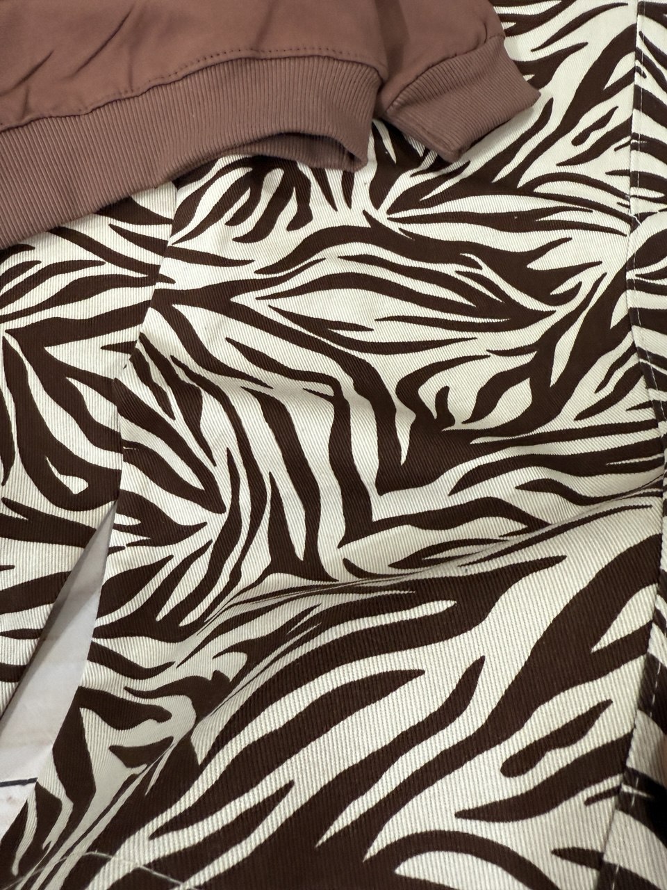 عکس محصول ست Bling با شلوار گورخری - شماره 4