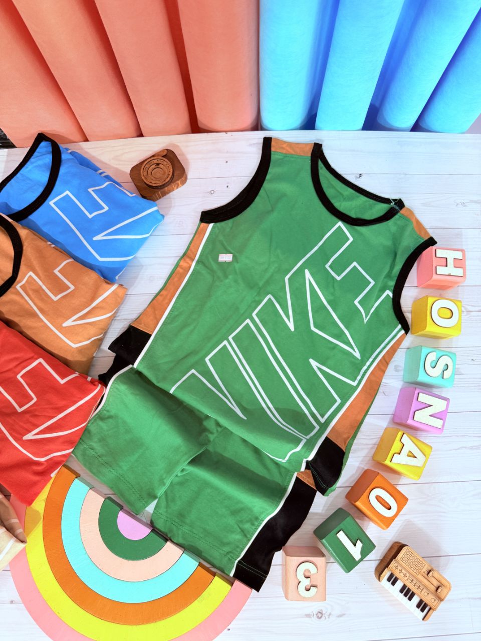 عکس محصول تاپ و شلوارک نایک - شماره 5