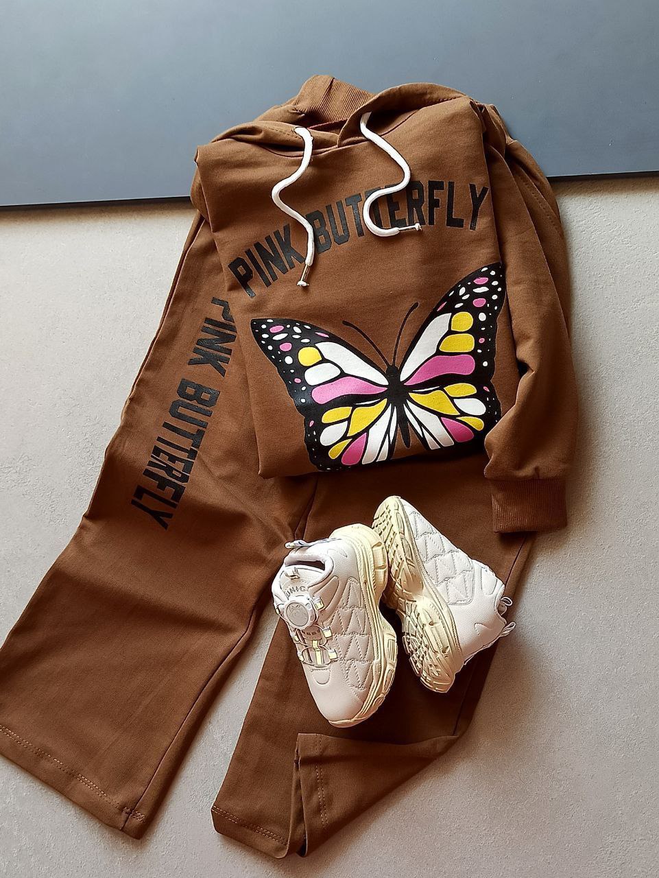 عکس محصول ست هودی شلوار pinkپروانه - شماره 3