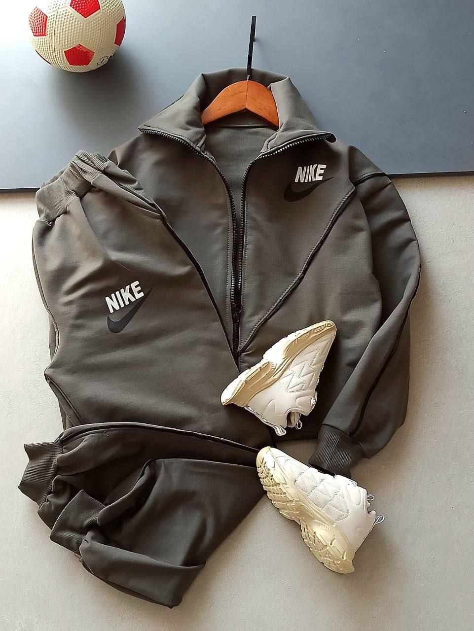 عکس محصول سویشرت شلوار نایک بیسیک - شماره 5