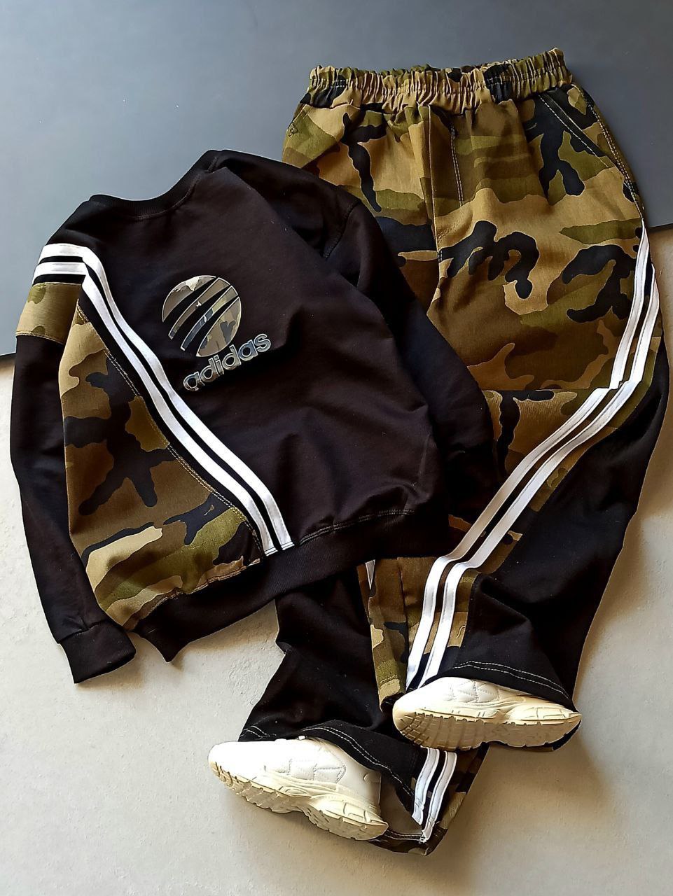 عکس محصول ست بلوز شلوار ارتشی - شماره 3