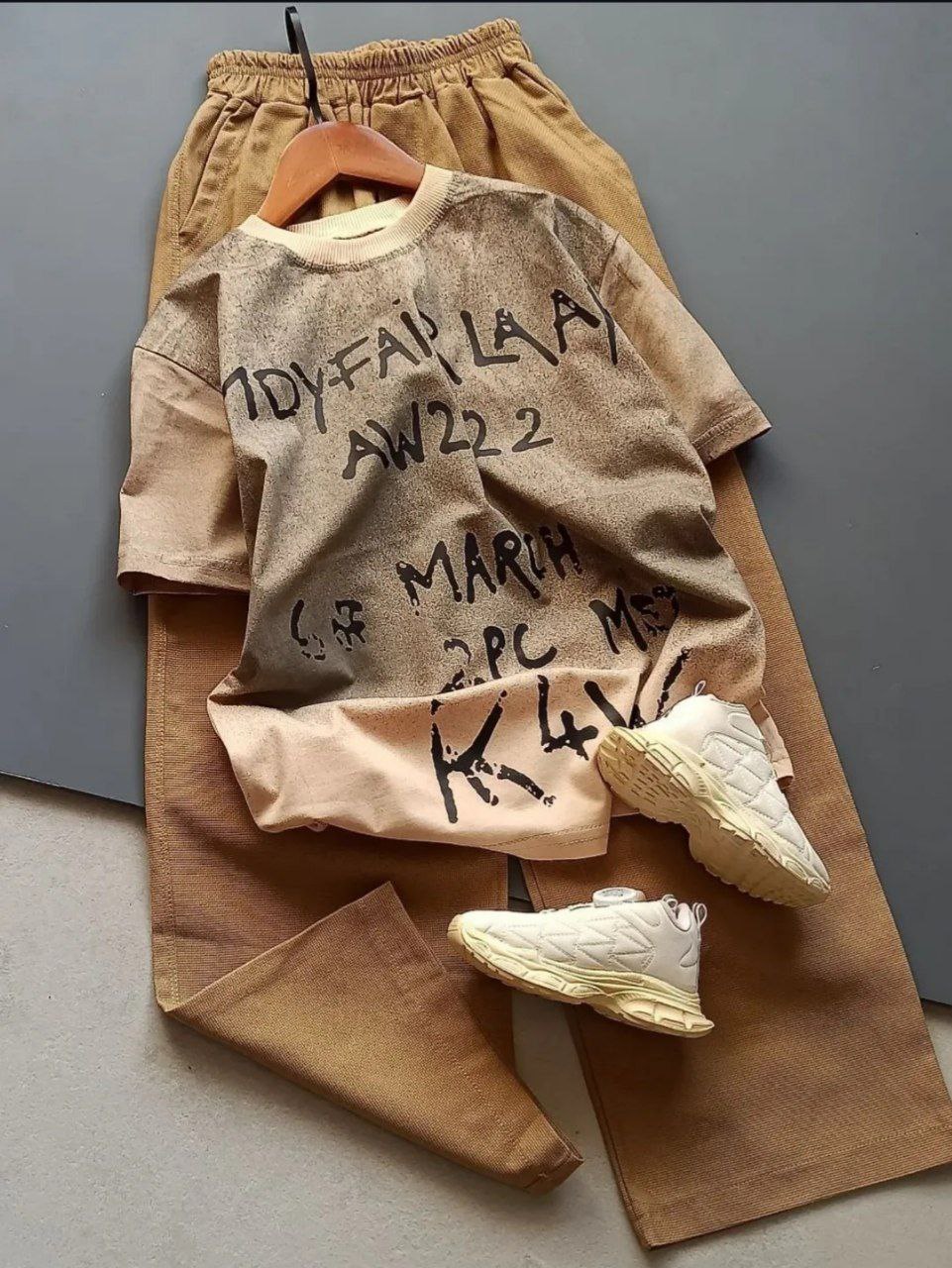 عکس محصول تیشرت و شلوار بگ حروف لاتین - شماره 3