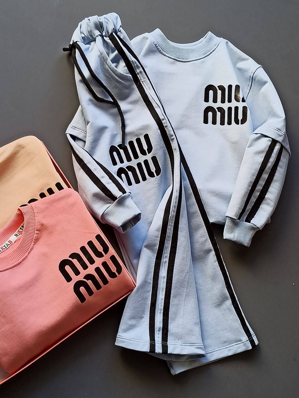 عکس محصول ست بلوز با شلوار miu miu  آستین دو خط - شماره 4