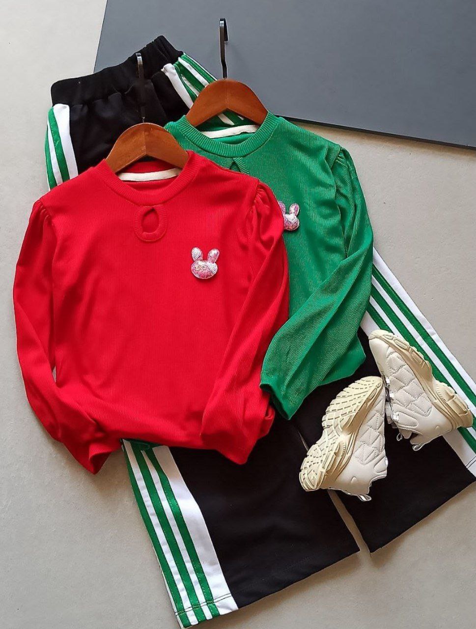 عکس محصول ست فانریب با شلوار سه خط - شماره 1