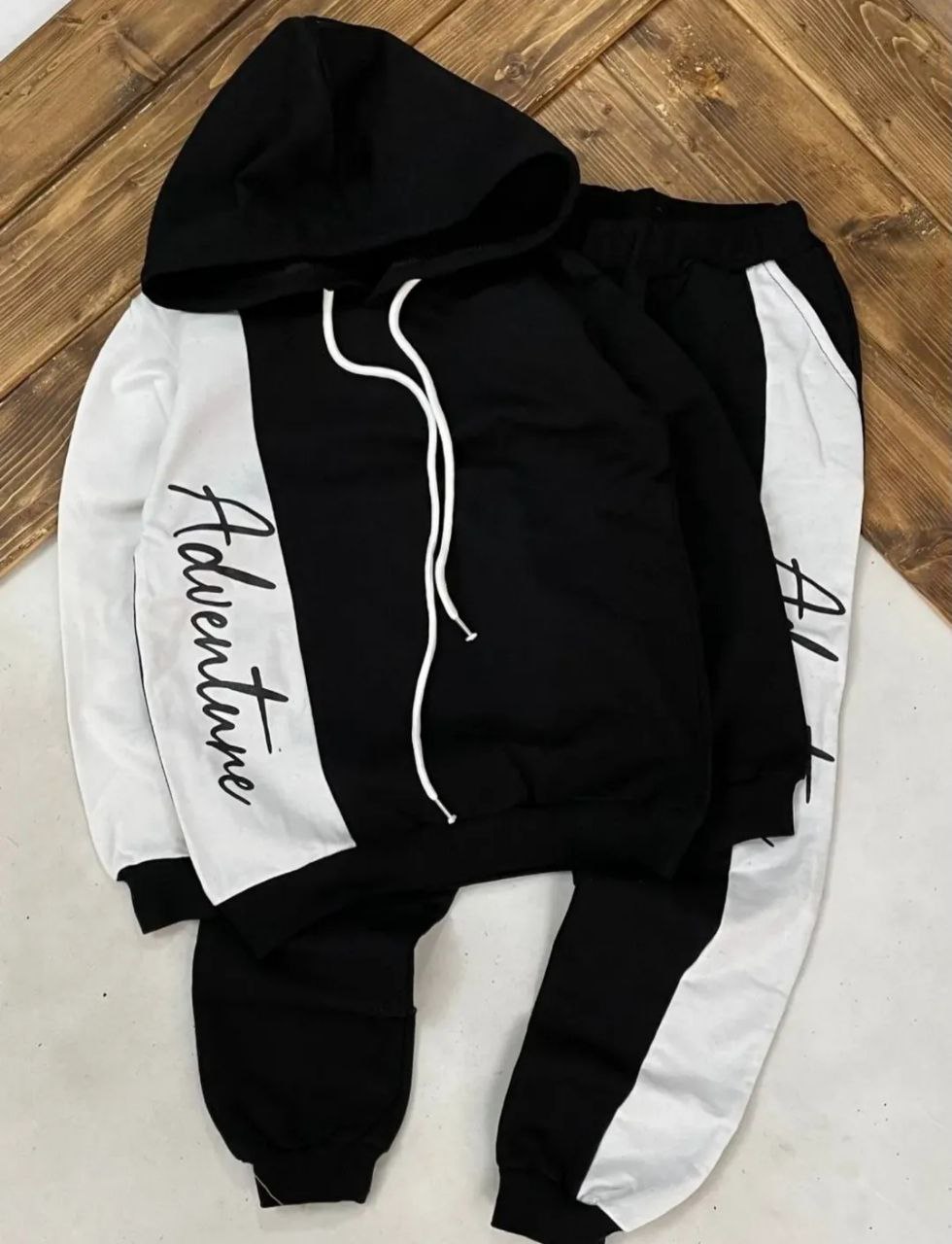 عکس محصول هودی شلوار adventure - شماره 2