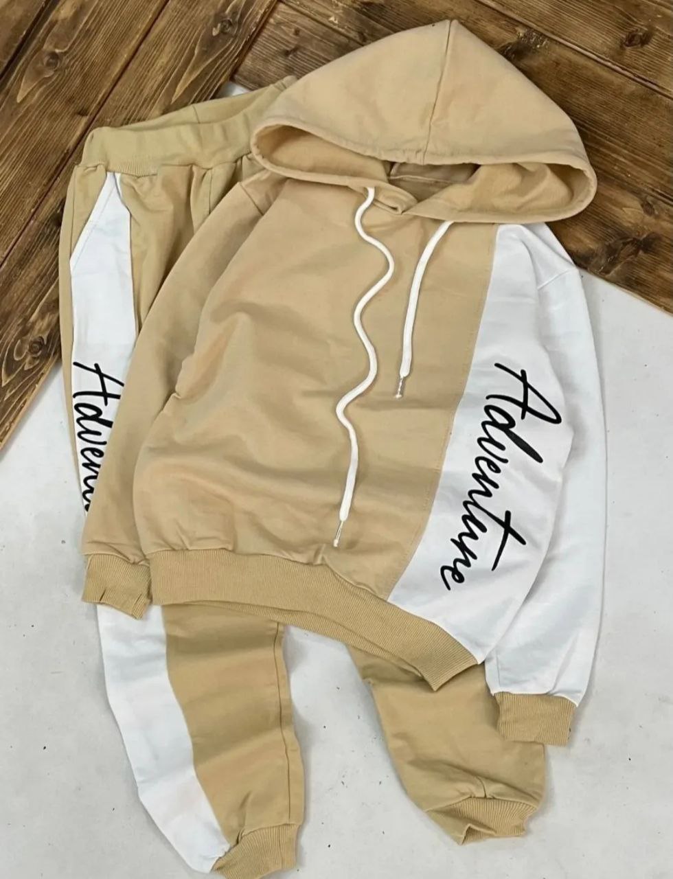 عکس محصول هودی شلوار adventure - شماره 1